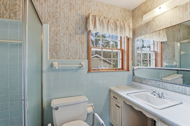 7527 PARKER CIR, Germantown, TN 38138