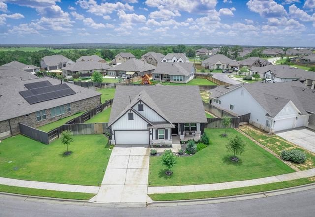 107 Freeman Day DR, Bastrop, TX 78602