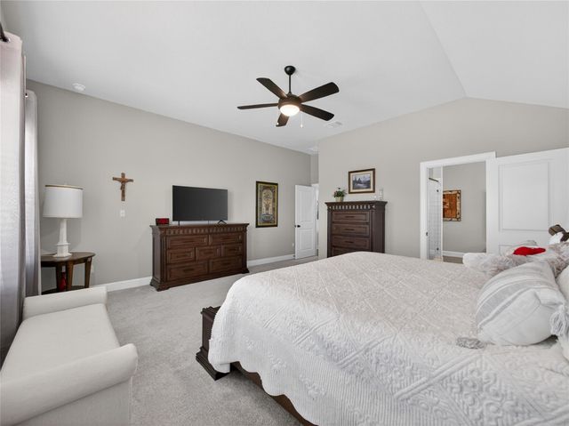 107 Freeman Day DR, Bastrop, TX 78602