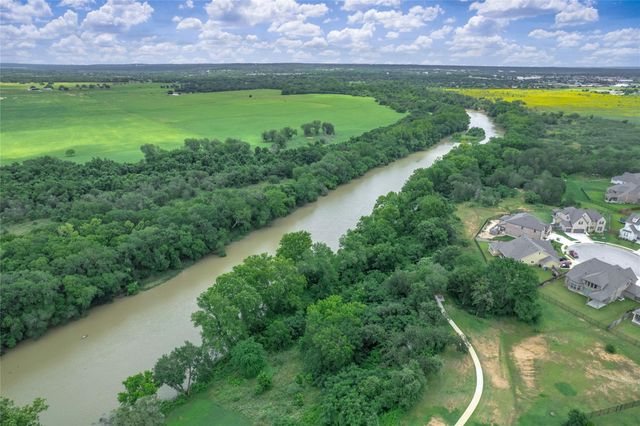107 Freeman Day DR, Bastrop, TX 78602