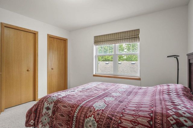 1565 Okeeffe Avenue, Sun Prairie, WI 53590