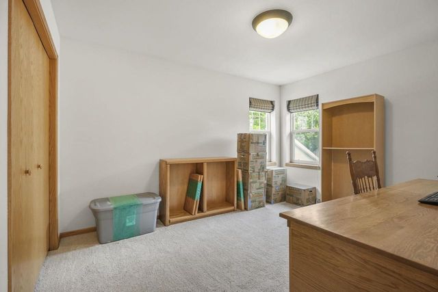 1565 Okeeffe Avenue, Sun Prairie, WI 53590