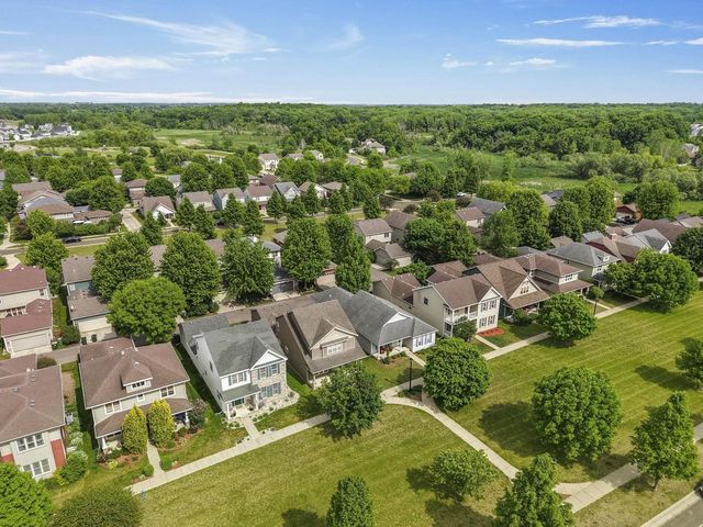1565 Okeeffe Avenue, Sun Prairie, WI 53590