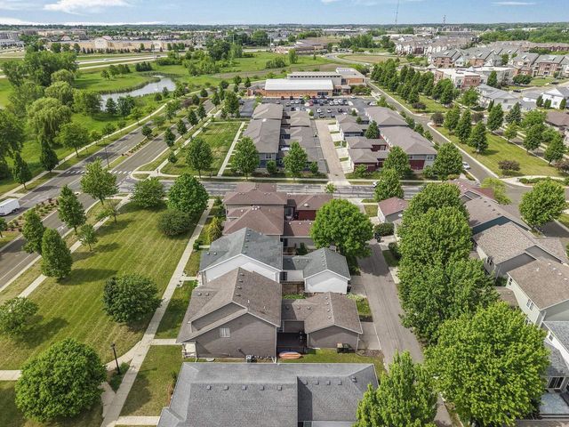 1565 Okeeffe Avenue, Sun Prairie, WI 53590