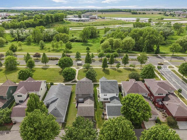 1565 Okeeffe Avenue, Sun Prairie, WI 53590