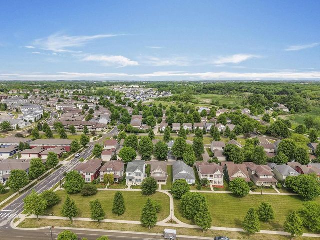 1565 Okeeffe Avenue, Sun Prairie, WI 53590