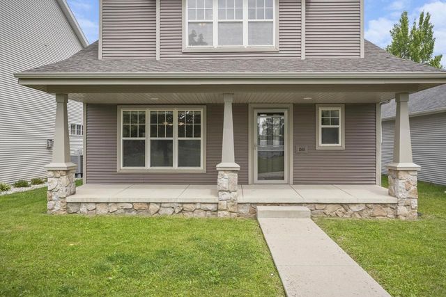 1565 Okeeffe Avenue, Sun Prairie, WI 53590