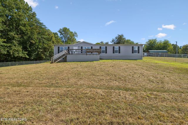 437 Happy Hollow Rd, Madisonville, TN 37354