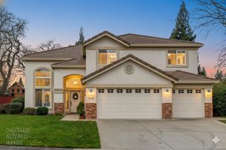 5540 Tierra Gardens Ln, Carmichael, CA 95608