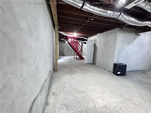 4036 40th Street, Nitro, WV 25413