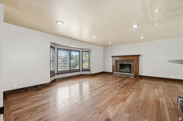 655 MOHAWK AVE, Pleasant Grove, UT 84062