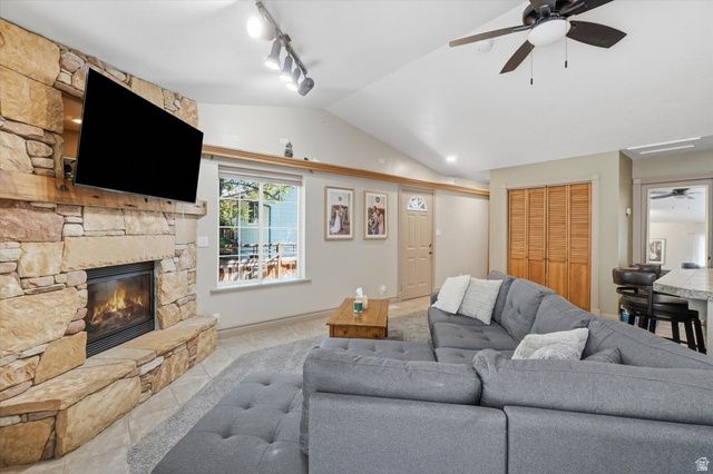 655 MOHAWK AVE, Pleasant Grove, UT 84062