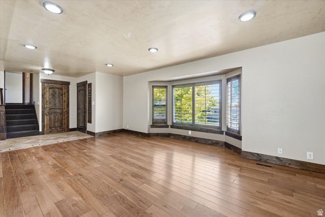 655 MOHAWK AVE, Pleasant Grove, UT 84062