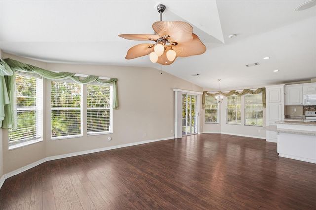 19 HOLLAND DRIVE, Punta Gorda, FL 33950