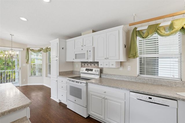 19 HOLLAND DRIVE, Punta Gorda, FL 33950