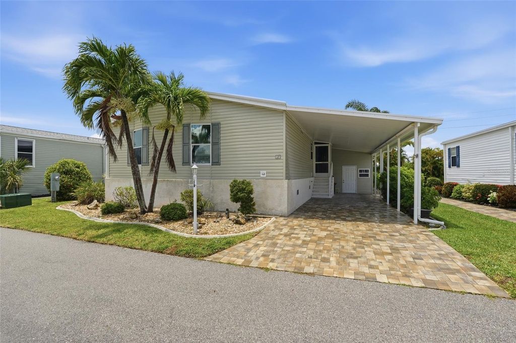 19 HOLLAND DRIVE, Punta Gorda, FL 33950
