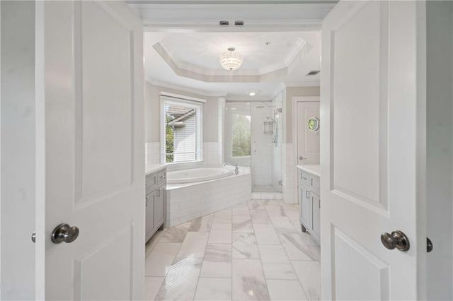1928 Saxon Valley Circle NE, Atlanta, GA 30319