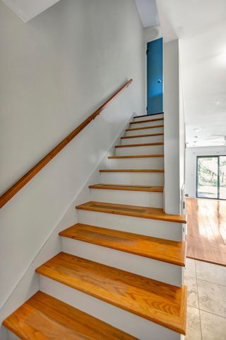 309 St Charles Court, Charleston, SC 29407