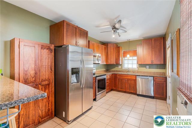 36 North Church Street, Robesonia Boro, PA 19551