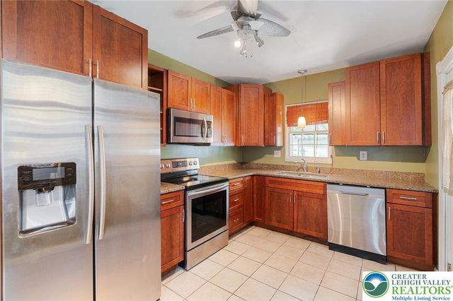 36 North Church Street, Robesonia Boro, PA 19551