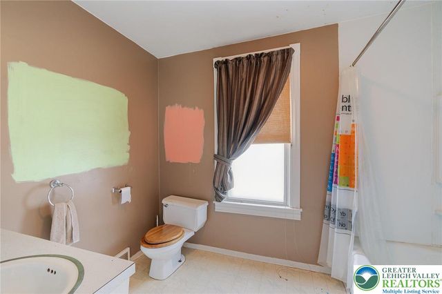 36 North Church Street, Robesonia Boro, PA 19551