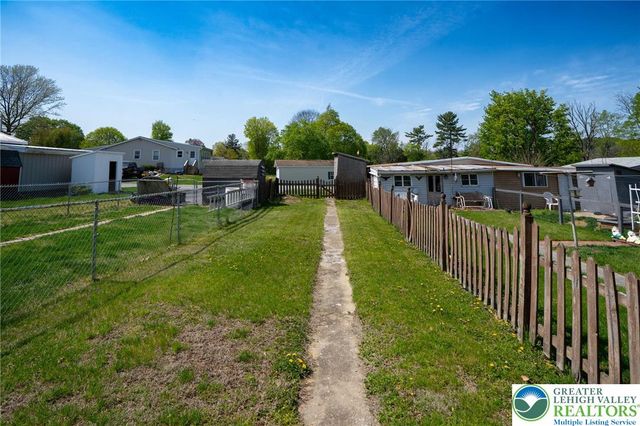 36 North Church Street, Robesonia Boro, PA 19551