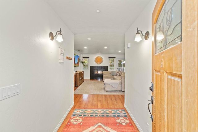 933 Silverbrook Drive, El Cajon, CA 92019