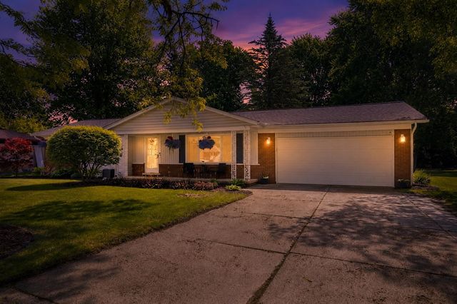 38350 Long Street, Harrison Twp, MI 48045