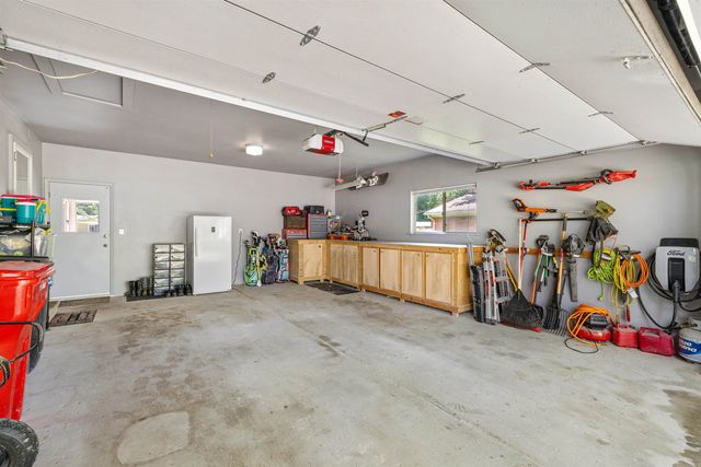 38350 Long Street, Harrison Twp, MI 48045