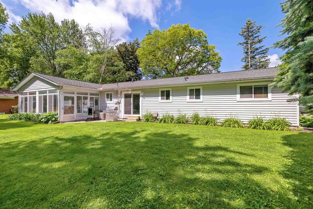 38350 Long Street, Harrison Twp, MI 48045