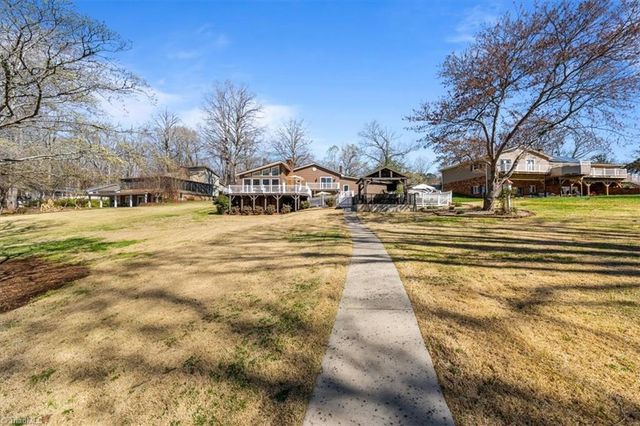 688 Beech Drive, Lexington, NC 27292