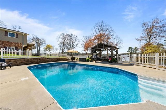 688 Beech Drive, Lexington, NC 27292