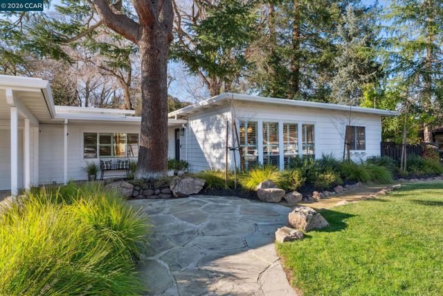 2065 Stewart Ave, Walnut Creek, CA 94596