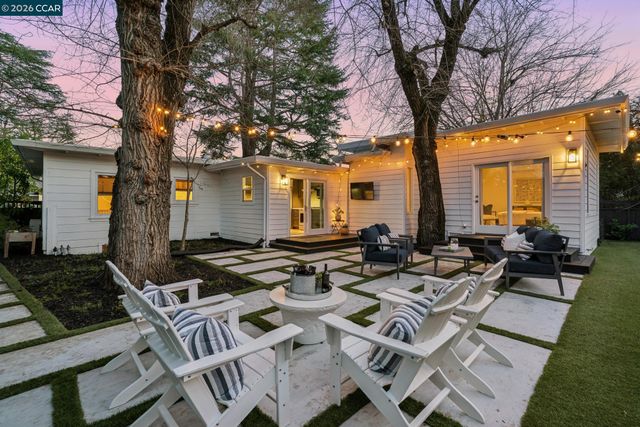 2065 Stewart Ave, Walnut Creek, CA 94596