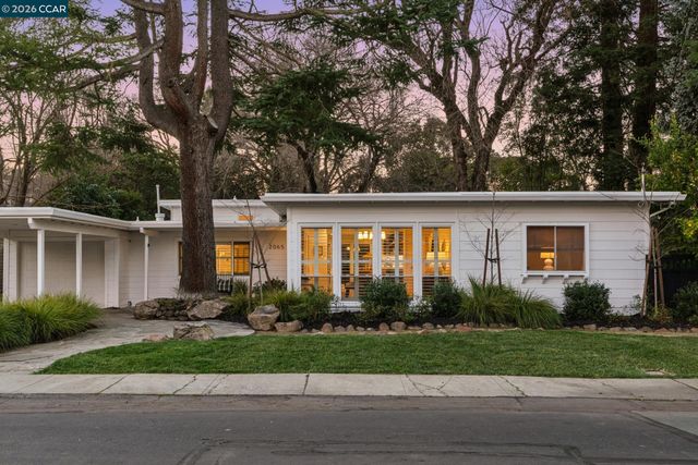 2065 Stewart Ave, Walnut Creek, CA 94596