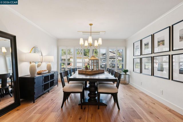 2065 Stewart Ave, Walnut Creek, CA 94596