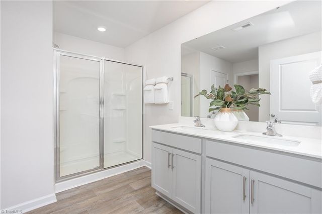 3762 Quail Haven Drive, Winston-salem, NC 27107