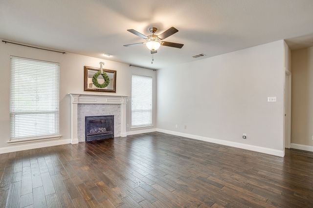 6112 Fannin Drive, Arlington, TX 76001