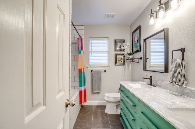 6112 Fannin Drive, Arlington, TX 76001