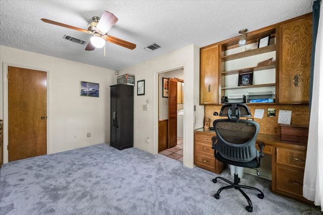 2213 Shadywood Court, Arlington, TX 76012