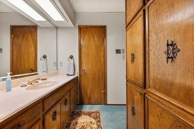 2213 Shadywood Court, Arlington, TX 76012