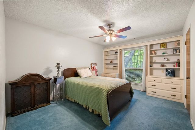 2213 Shadywood Court, Arlington, TX 76012