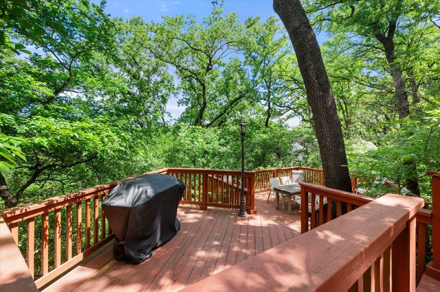 2213 Shadywood Court, Arlington, TX 76012