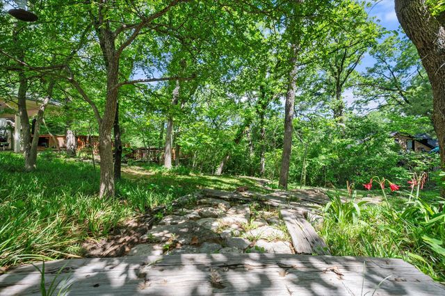 2213 Shadywood Court, Arlington, TX 76012