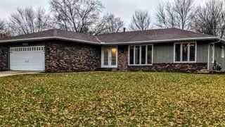 5822 Vineyard Lane, Rockford, IL 61114
