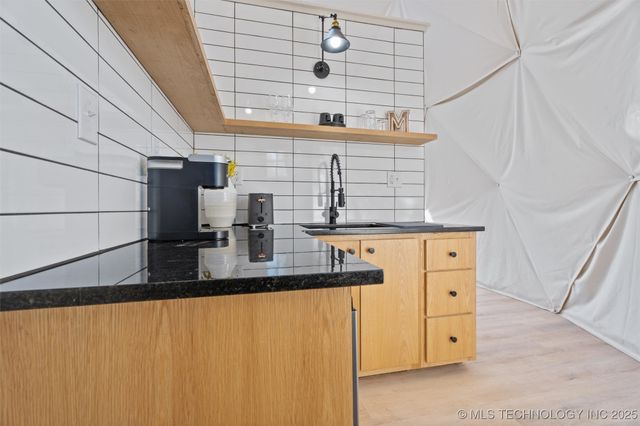 128 2137 Road, Bartlesville, OK 74003