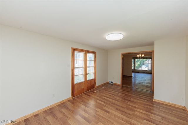 2207 Campus Road, Beachwood, OH 44122