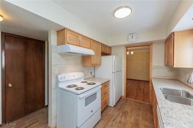 2207 Campus Road, Beachwood, OH 44122