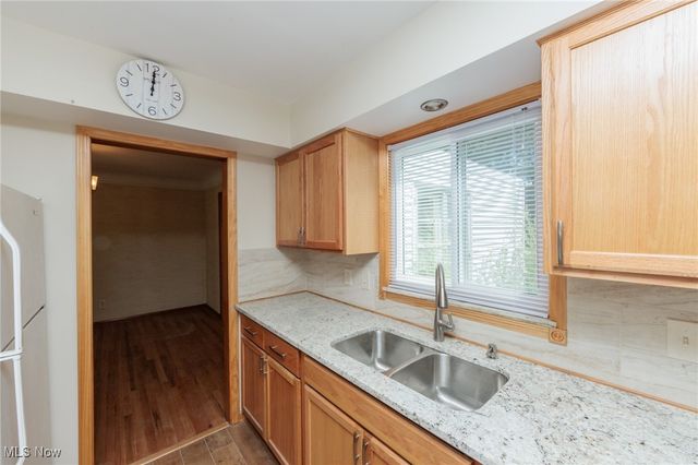 2207 Campus Road, Beachwood, OH 44122