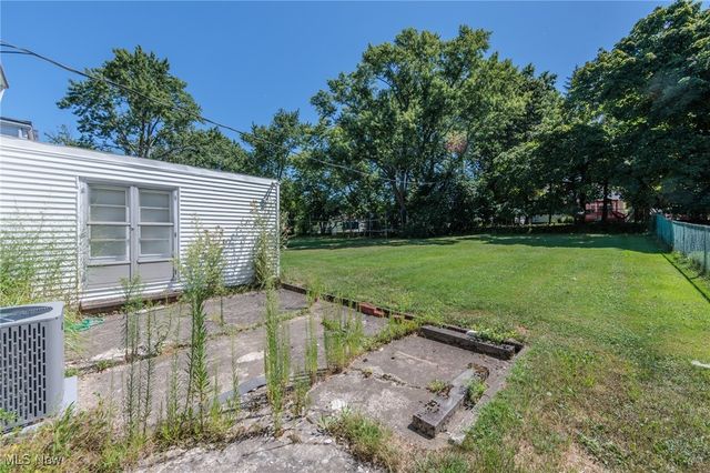 2207 Campus Road, Beachwood, OH 44122